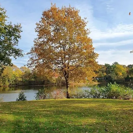 Blauer Mit Optionalem Hot-tub בית נופש