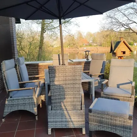 Blauer Mit Optionalem Hot-tub *