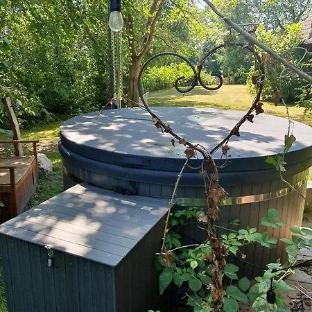 Blauer Mit Optionalem Hot-tub Holiday home *